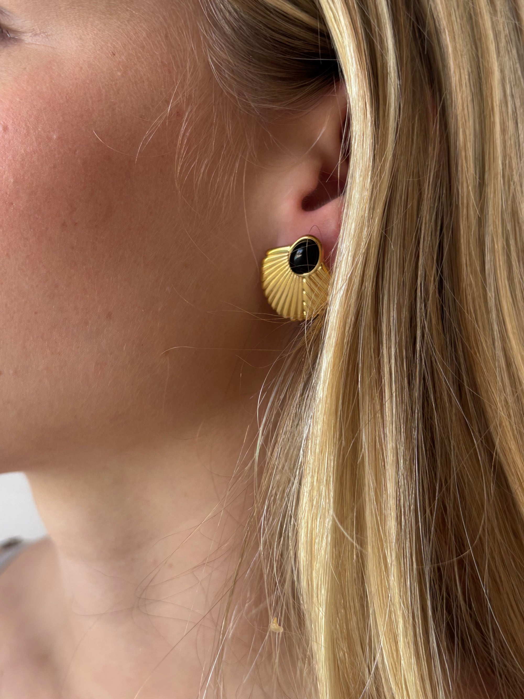 Vale Gold Earrings, Midnight