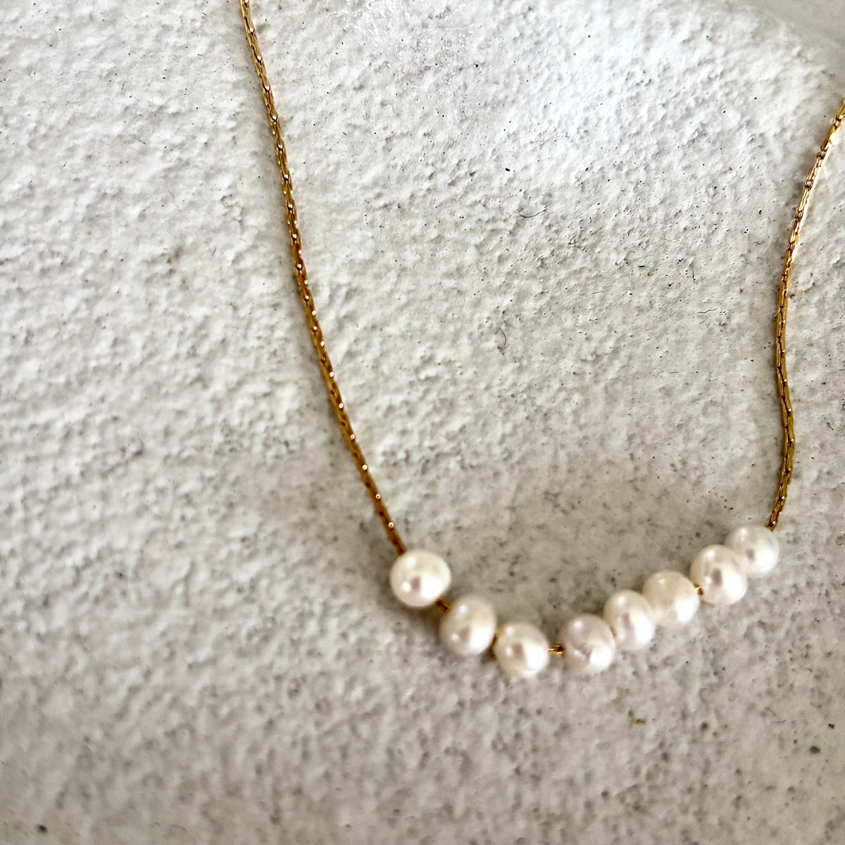 Floating Pearl Gold Necklace