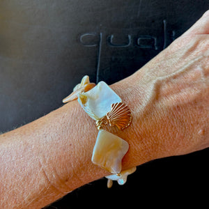 Club 55 St Tropez bracelet, shell detail