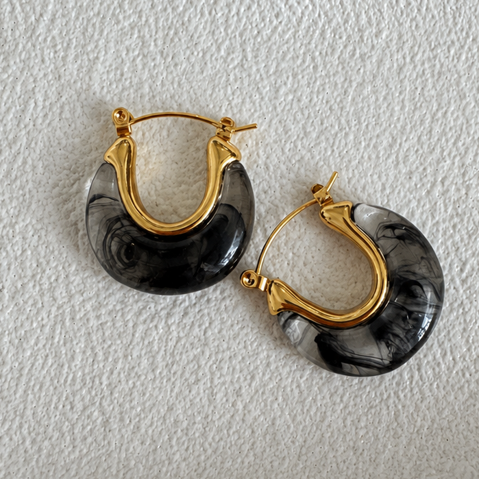 Azure earring charcoal