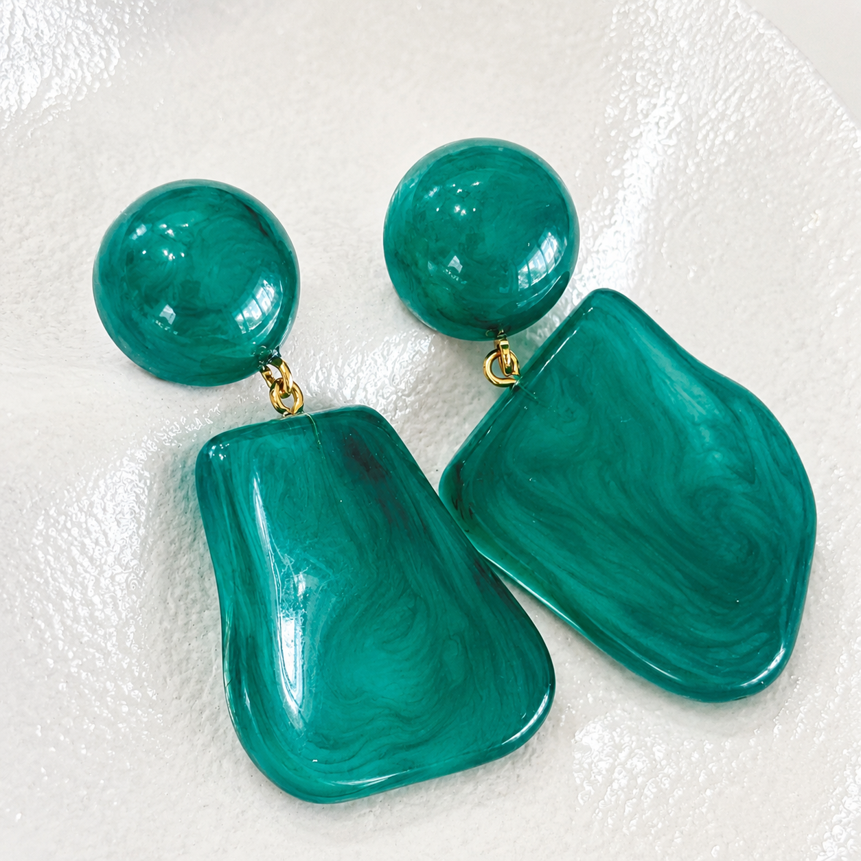 Statement Resin Earring Apple