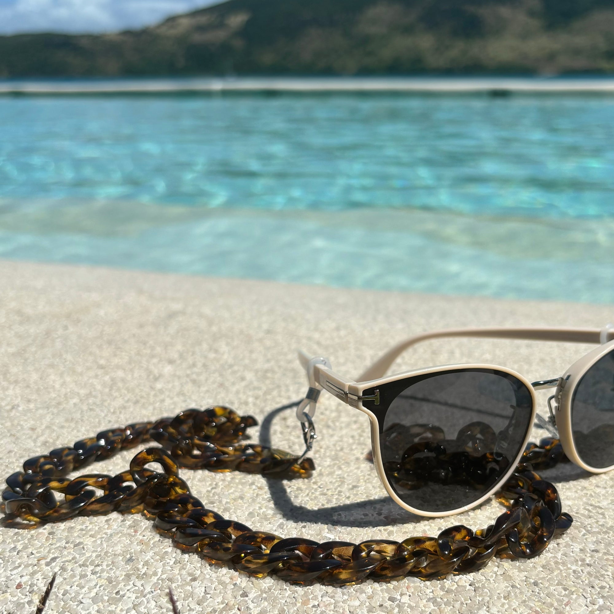 Glasses Chain - Classic Tortoise Shell