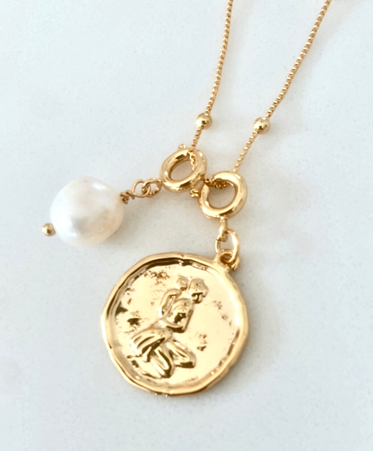 Zodiac with Freshwater Pearl - Virgo Aug 22 - Sept 23