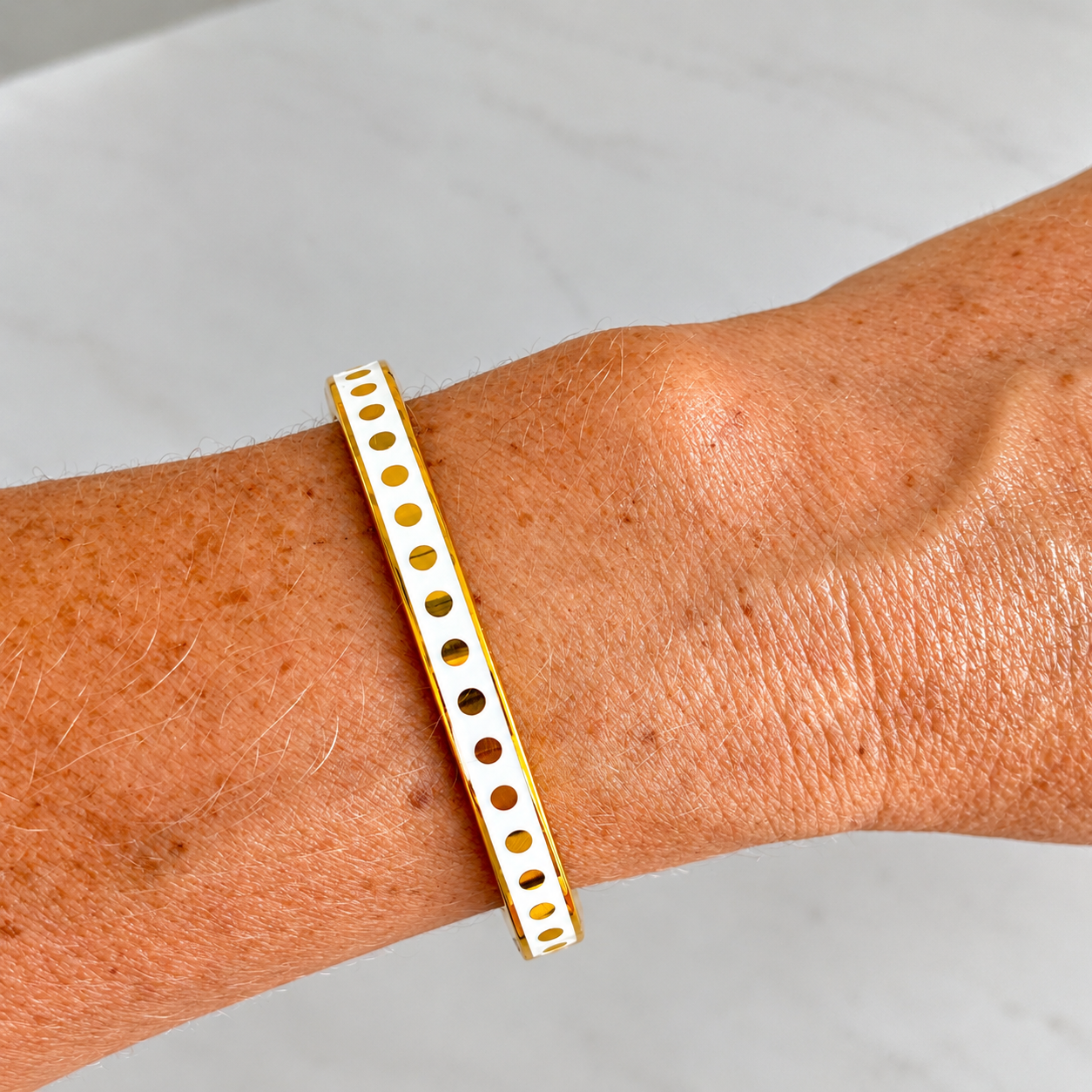 Phoenix Cuff Snow