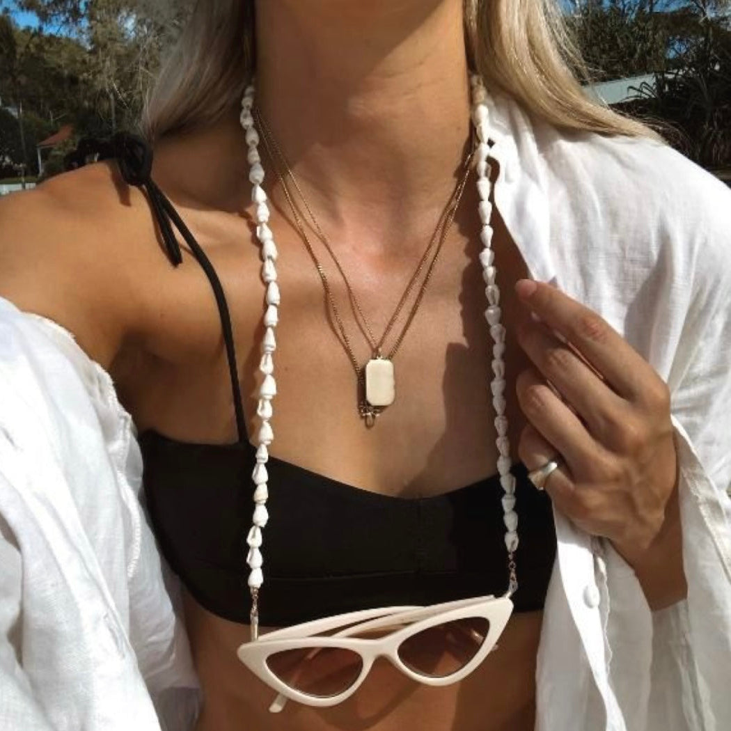 Shell Glasses Chain