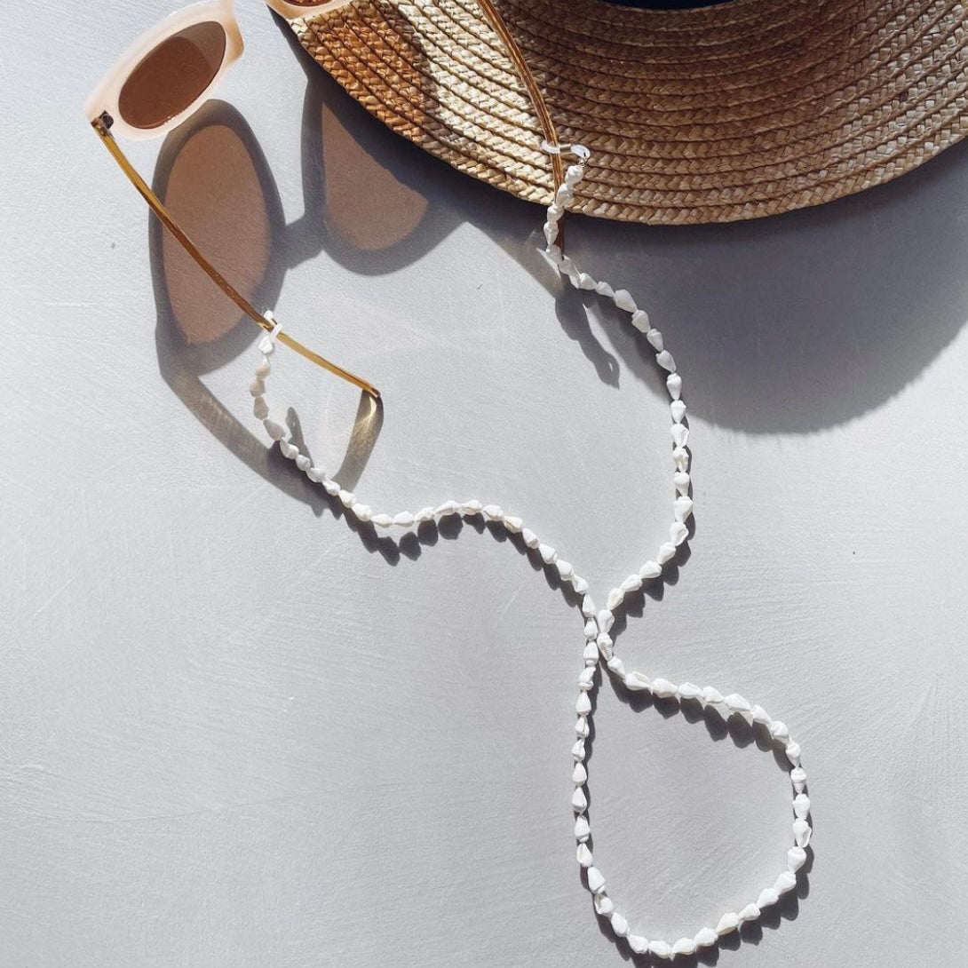 Shell Glasses Chain