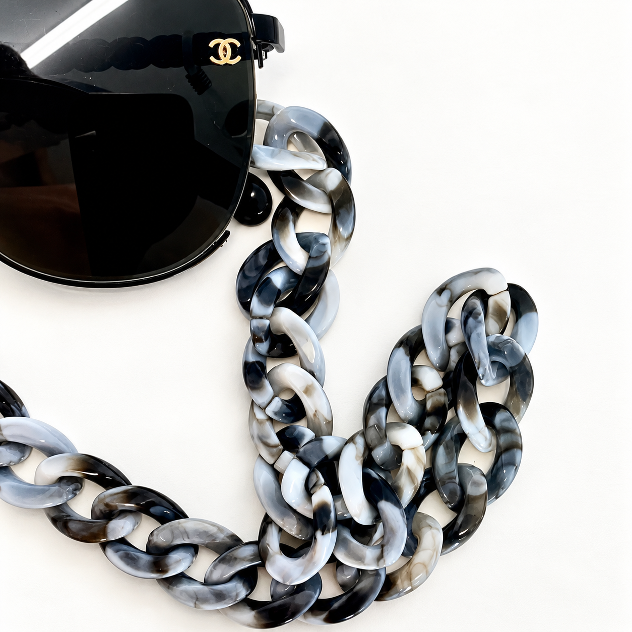 Grey Tortoise Shell - Sunglass chain