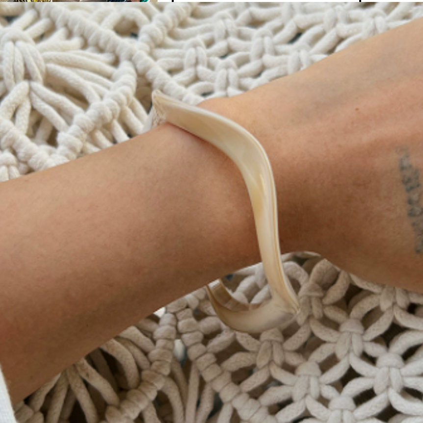Abstract Resin Bangle - Sand