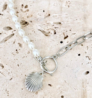 Seashells Necklace Silver & Pearl